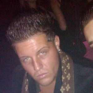 Meet your Posher, Corey